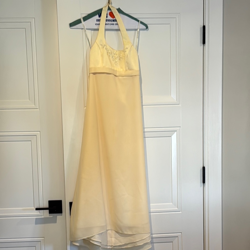 Elegant Cream Halter Dress